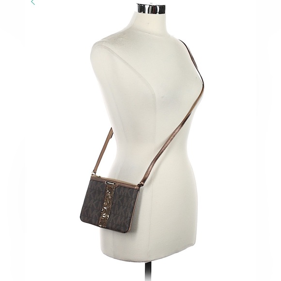 Michael Kors Crossbody Bag - Picture 3 of 3